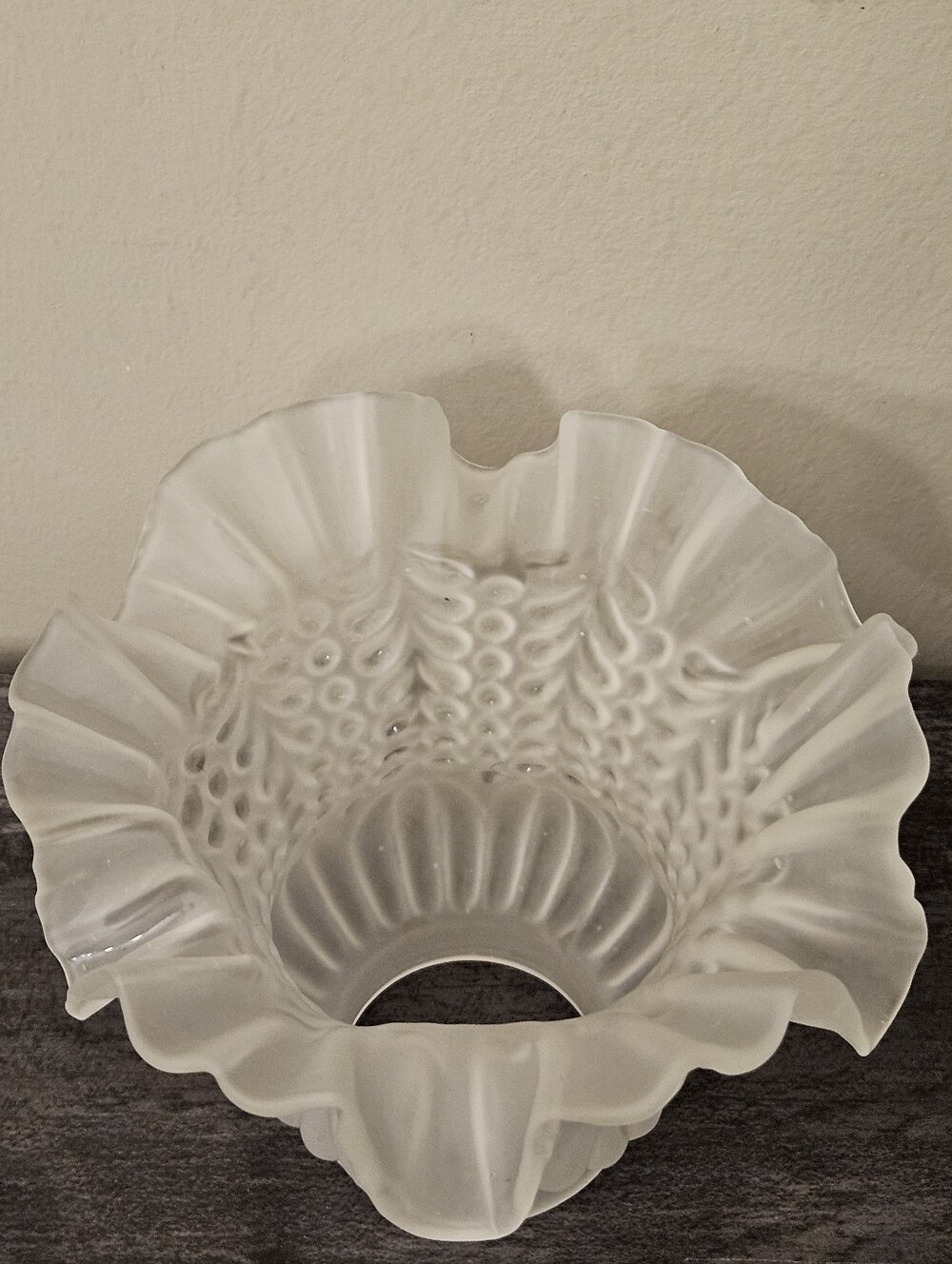 Vintage Frosted Glass Tulip Ruffle Sconce Lamp / Ceiling Fan Shade Set Of 2 - Picture 6 of 12